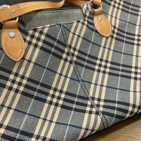 Burberry Handbag - Picture 13 of 16